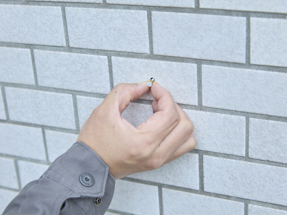 タイル浮き補修